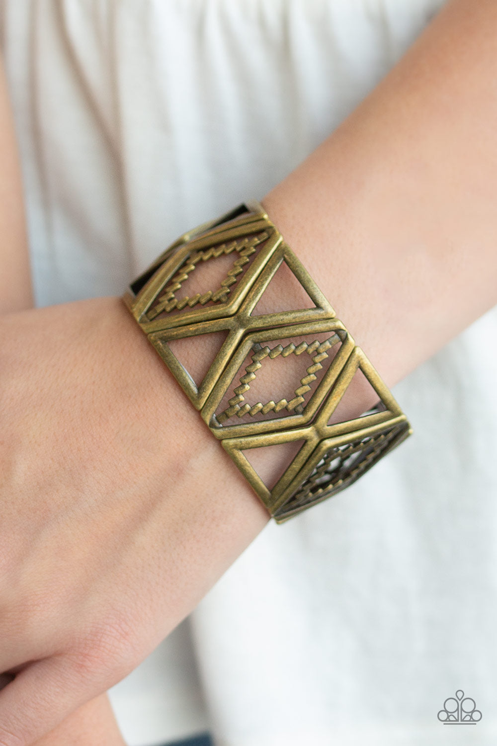 Paparazzi ♥ Textile Tango - Brass ♥ Bracelet