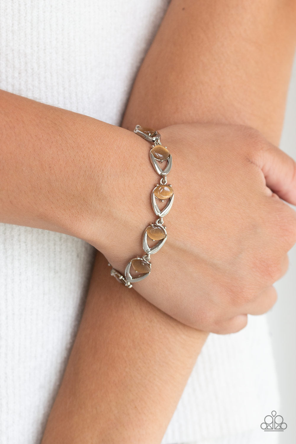 Paparazzi ♥ Modern Mystic - Brown ♥ Bracelet