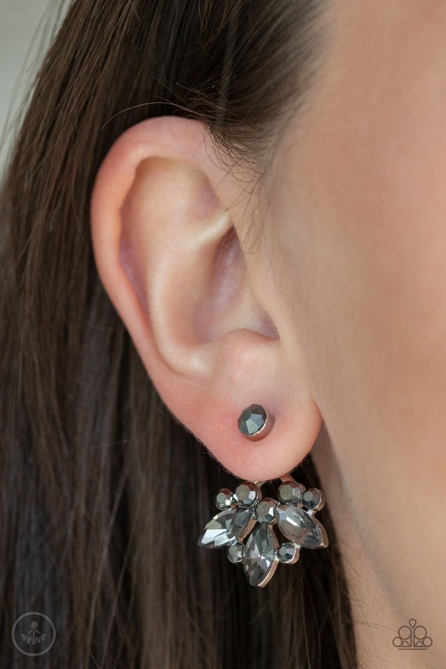 Paparazzi ♥ Crystal Constellations - Silver ♥ Post Earrings