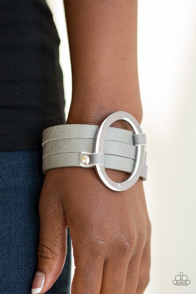 Paparazzi ♥ Cowgirl Cavalier - Silver ♥ Bracelet