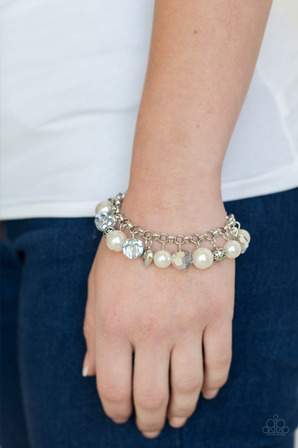 Paparazzi ♥ Cupid Couture - White ♥ Bracelet