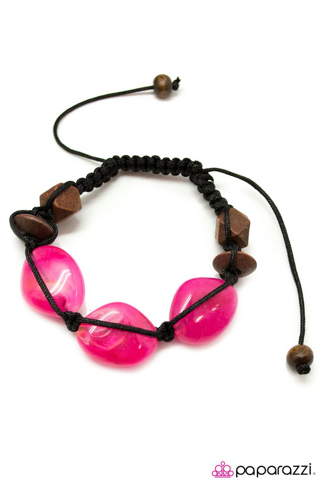 Paparazzi ♥ Smoothing Things Over - Pink ♥ Bracelet
