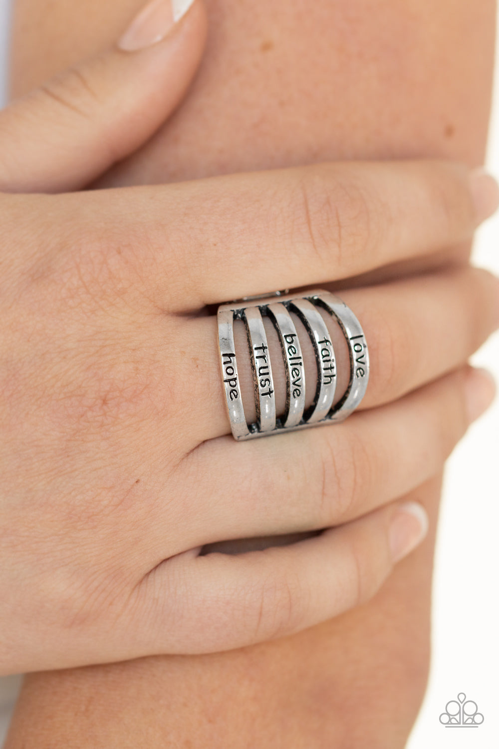 Paparazzi ♥ Never Lose Faith - Silver ♥ Ring