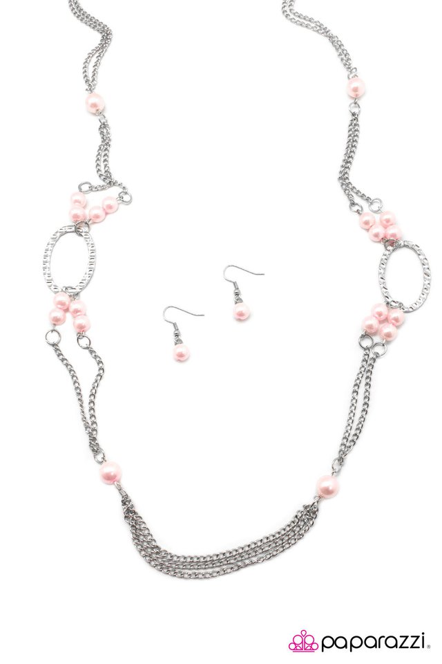 Paparazzi ♥ One Step At A Time - Pink ♥ Necklace