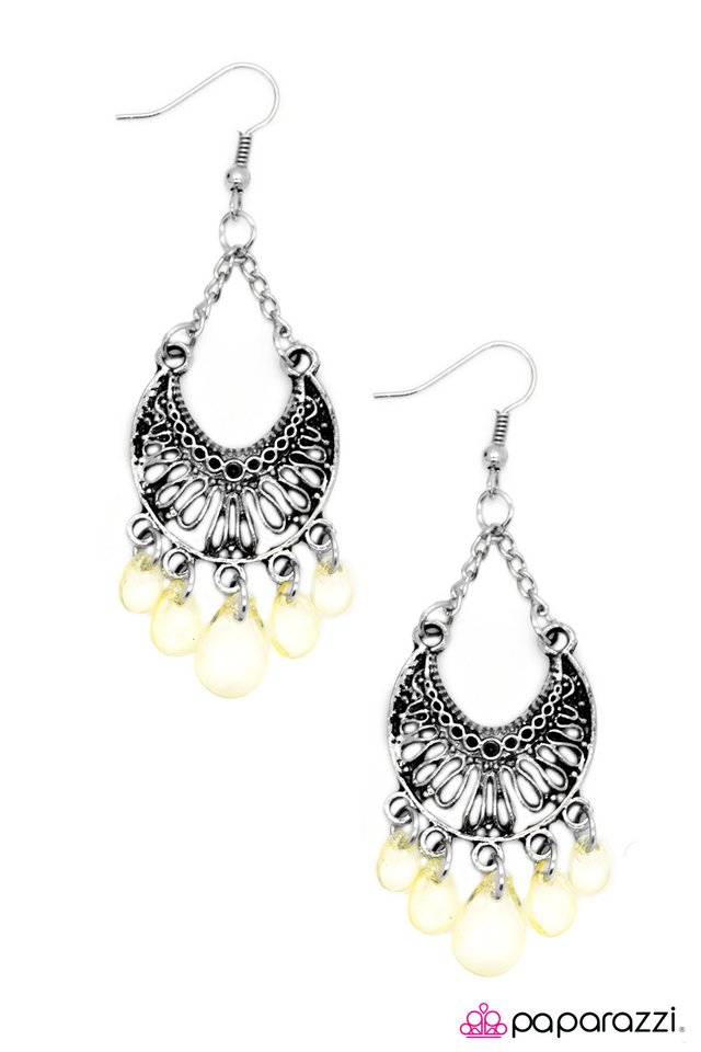 Paparazzi ♥ Ask For the Moon - Yellow ♥ Earrings