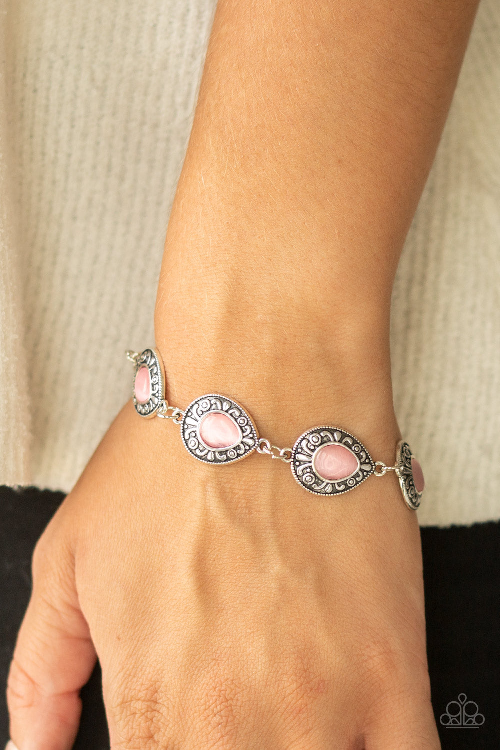 Paparazzi ♥ Enchantingly Ever After - Pink ♥ Bracelet