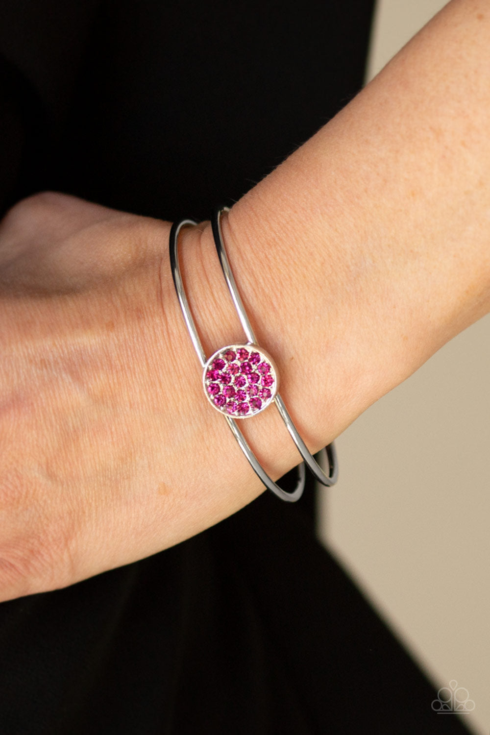 Paparazzi ♥ Dial Up The Dazzle - Pink ♥ Bracelet