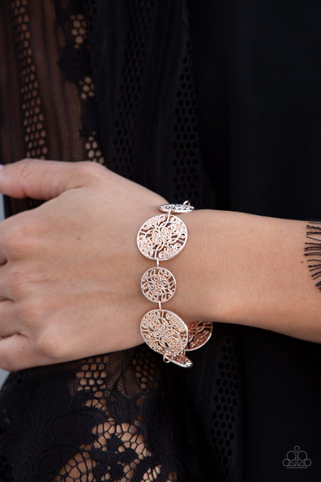 Paparazzi ♥ Modestly Malibu - Rose Gold ♥ Bracelet