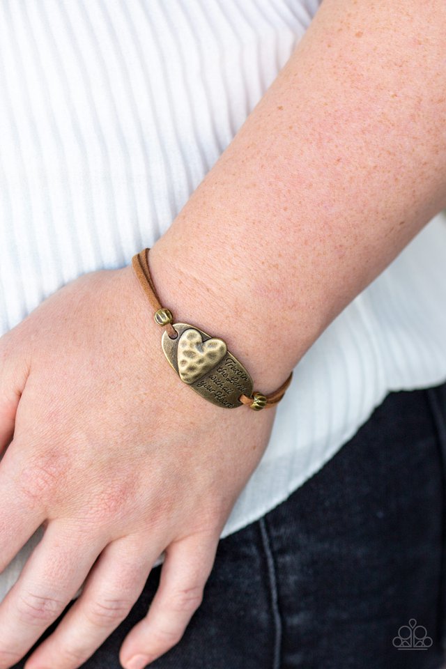 Paparazzi ♥ A Full Heart - Brass ♥ Bracelet