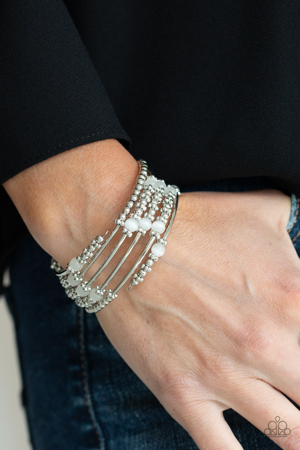 Paparazzi ♥ Colorful Charisma - White ♥ Bracelet