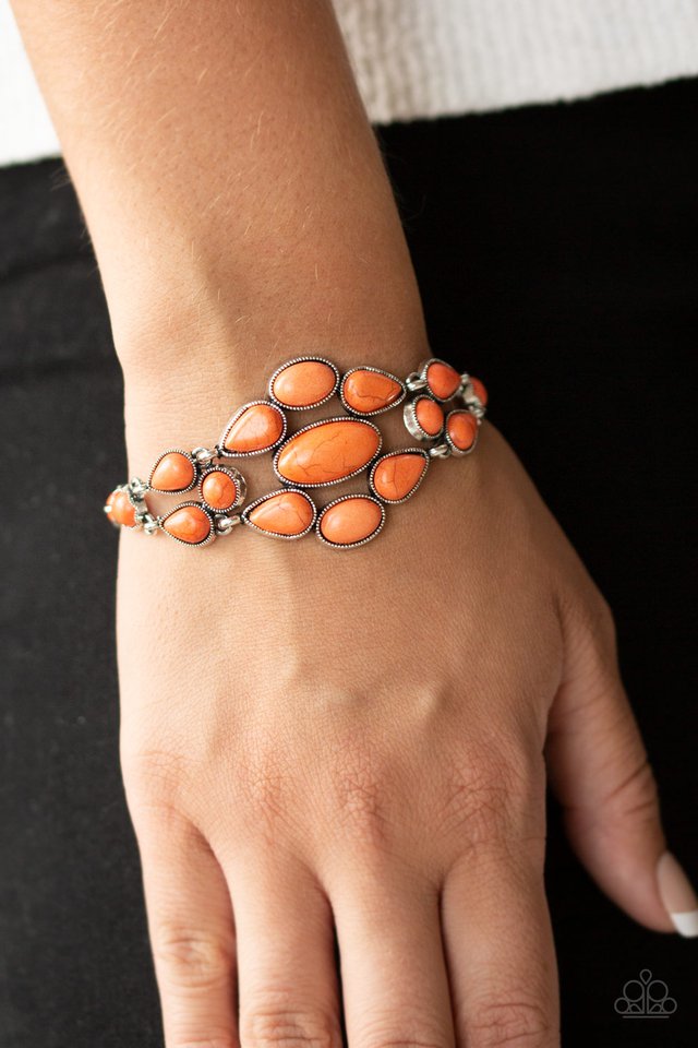 Paparazzi ♥ Blooming Prairies - Orange ♥ Bracelet