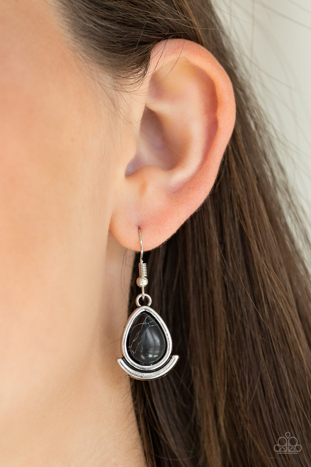 Paparazzi ♥ Desert Artisan - Black ♥ Necklace