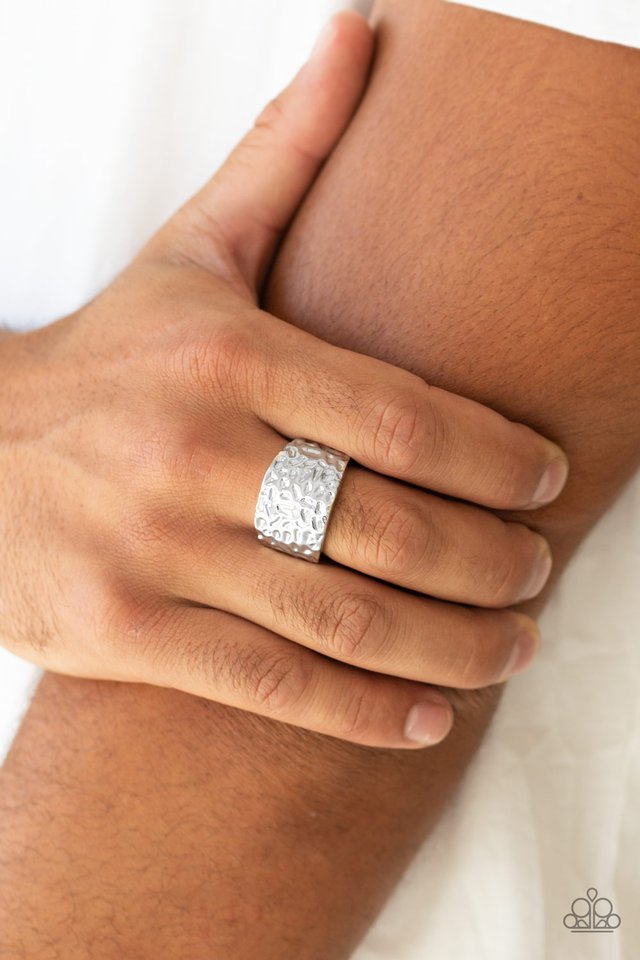 Paparazzi ♥ Hammerhead - Silver ♥ Ring
