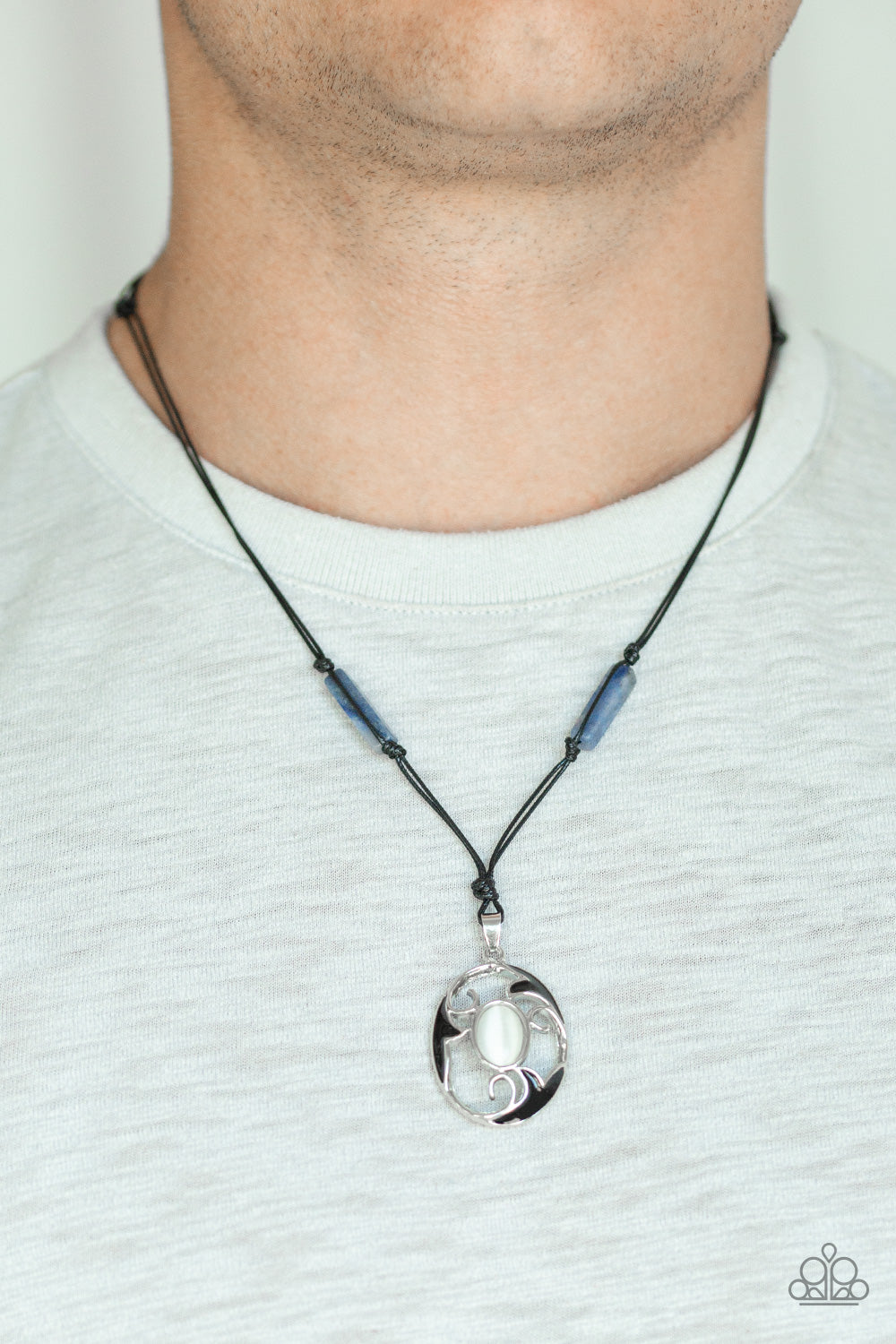 Paparazzi ♥ Tidal Talisman - Blue ♥ Necklace