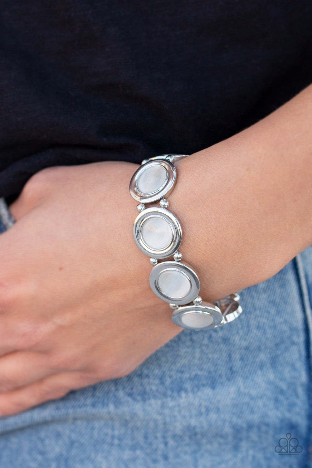 Paparazzi ♥ Muster Up The Luster - White ♥ Bracelet
