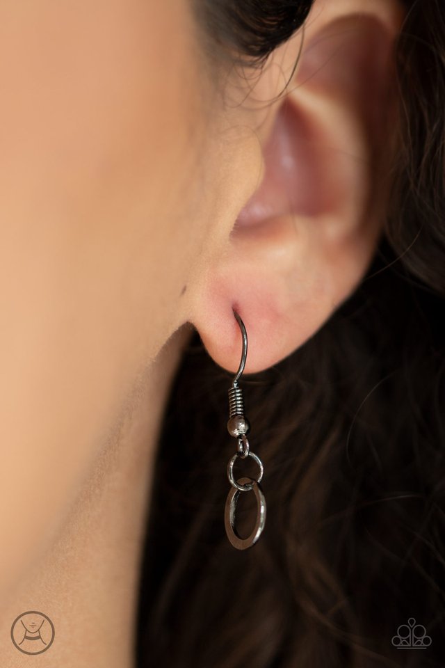 Paparazzi ♥ Roundabout Radiance - Black ♥ Necklace