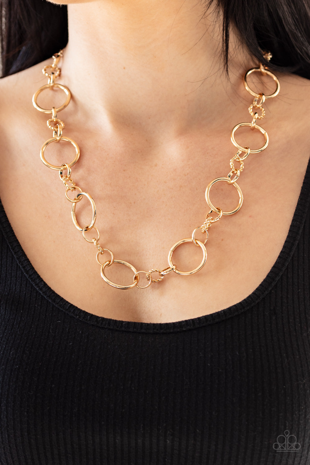 Paparazzi ♥ Classic Combo - Gold ♥  Necklace