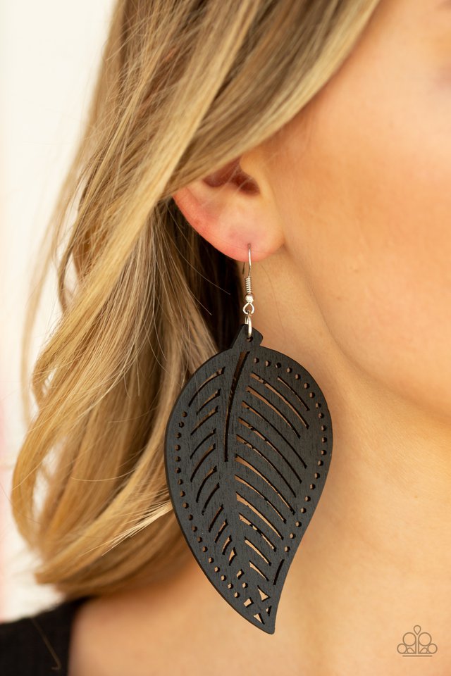 Paparazzi ♥ Amazon Zen - Black ♥ Earrings