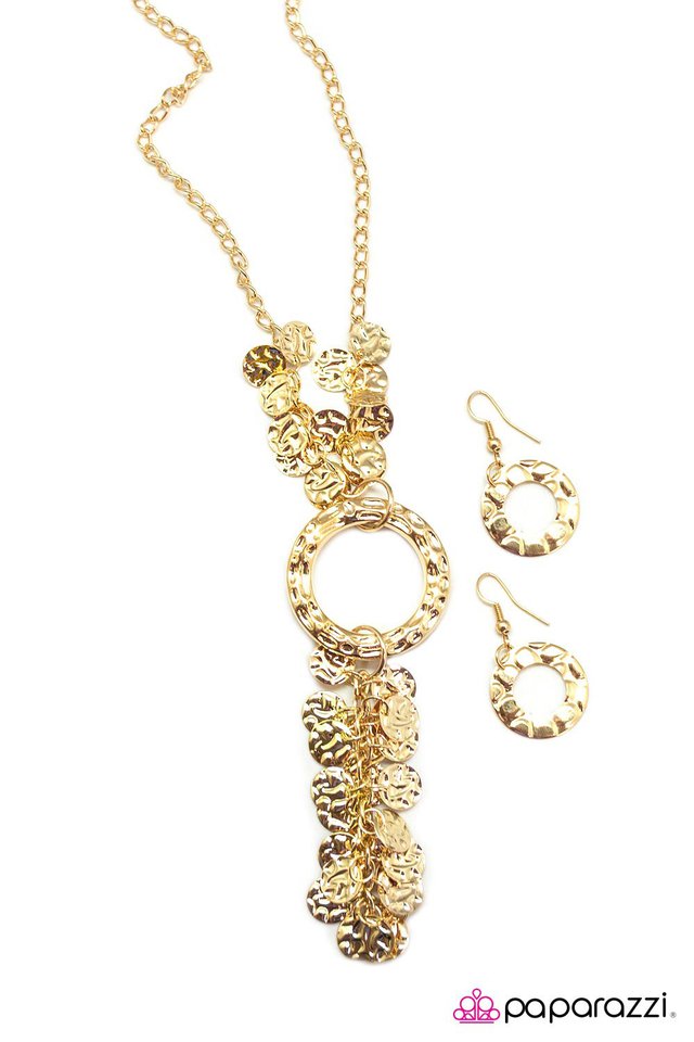 Paparazzi ♥ El Dorado - Gold ♥ Necklace