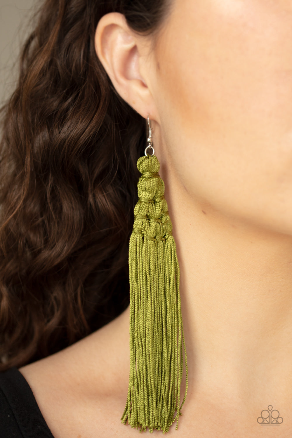 Paparazzi ♥ Magic Carpet Ride - Green ♥ Earrings