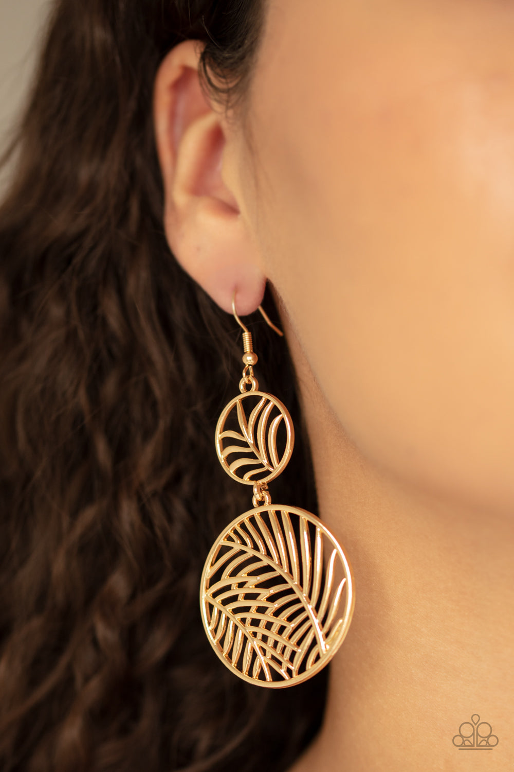 Paparazzi ♥ Palm Oasis - Gold ♥ Earrings