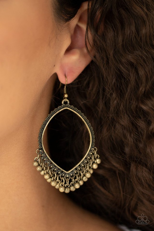 Paparazzi ♥ Heirloom Harmony - Brass ♥ Earrings