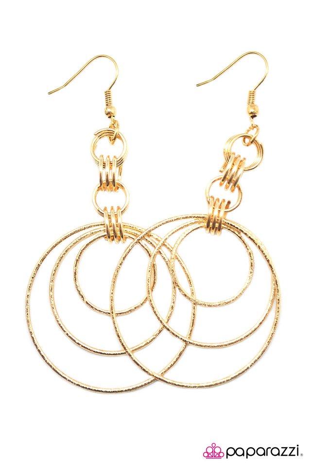 Paparazzi ♥ The Golden Spiral - Gold ♥ Earrings