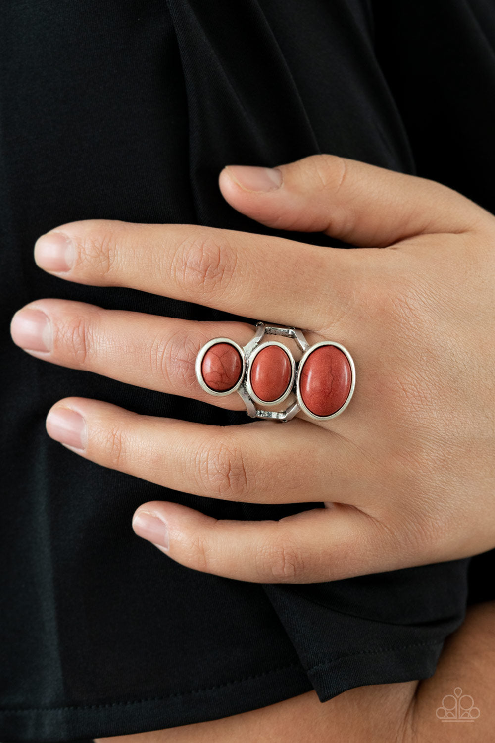 Paparazzi ♥ Rural Revolution - Brown ♥ Ring