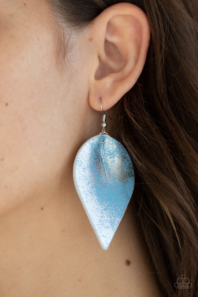 Paparazzi ♥ Enchanted Shimmer - Blue ♥ Earrings
