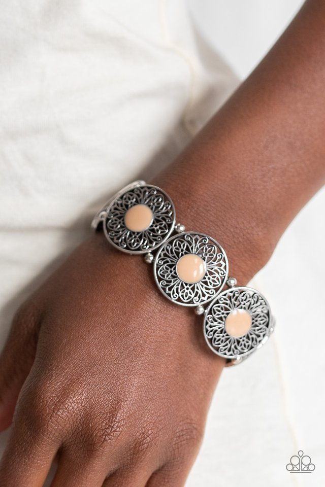 Paparazzi ♥ Painted Garden - Brown ♥ Bracelet