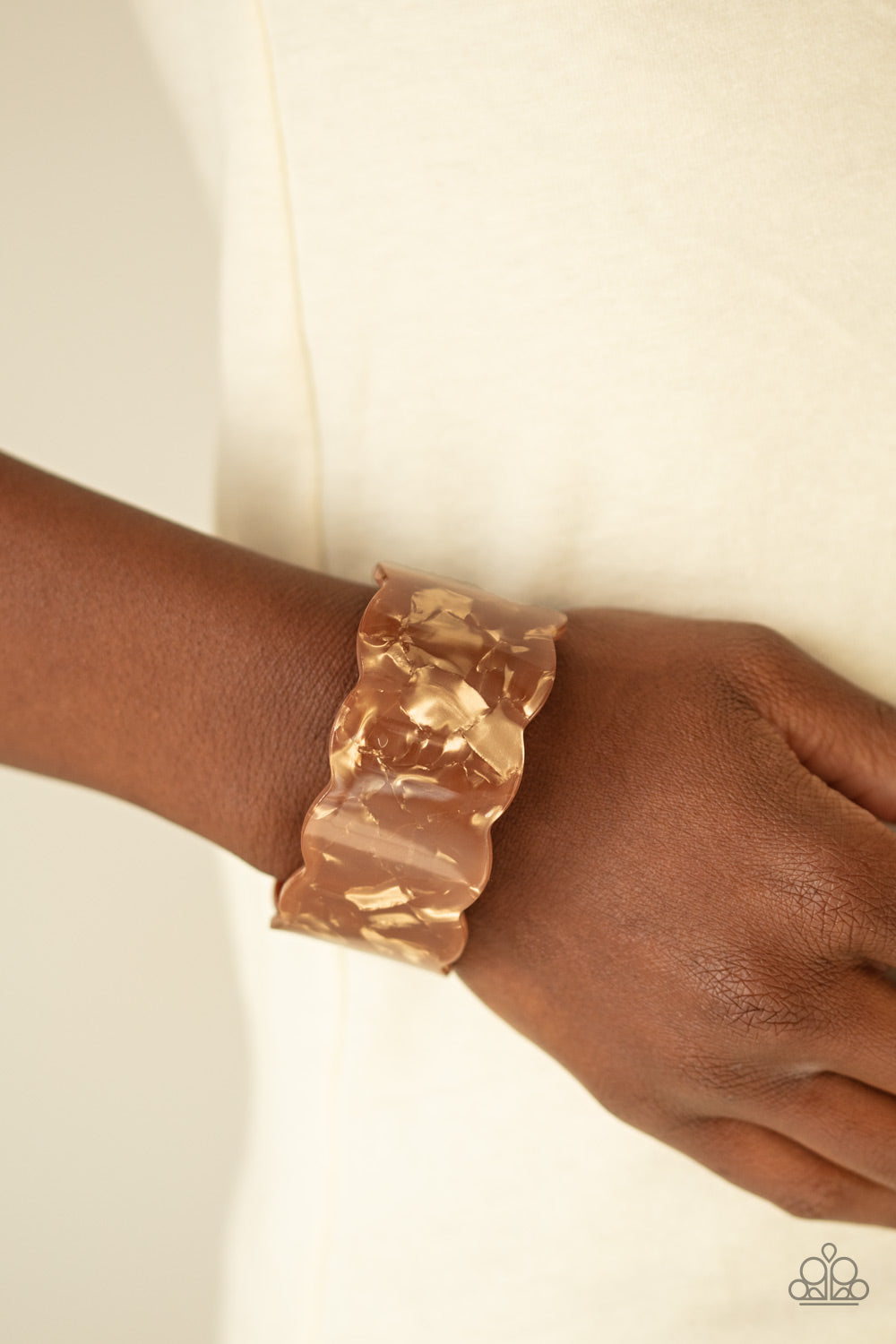 Paparazzi ♥ Retro Ruffle - Brown ♥ Bracelet