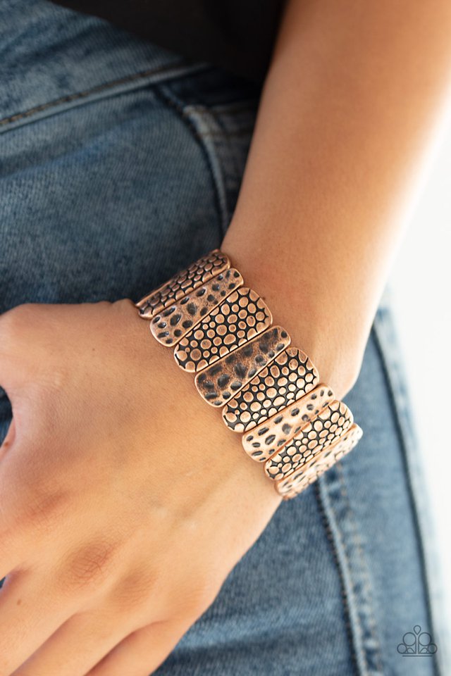 Paparazzi ♥ Texture Takedown - Copper ♥ Bracelet
