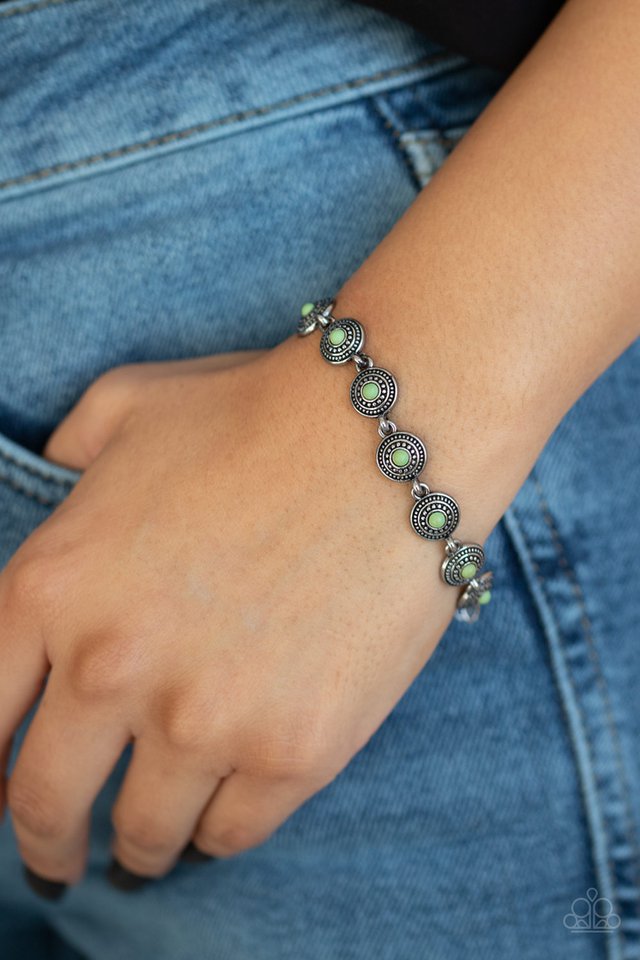 Paparazzi ♥ Cactus Paradise - Green ♥ Bracelet