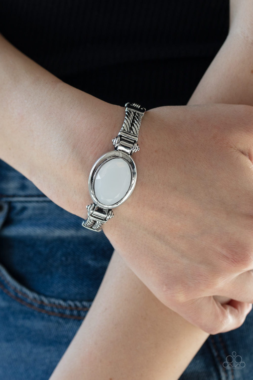 Paparazzi ♥ Color Coordinated - White ♥ Bracelet