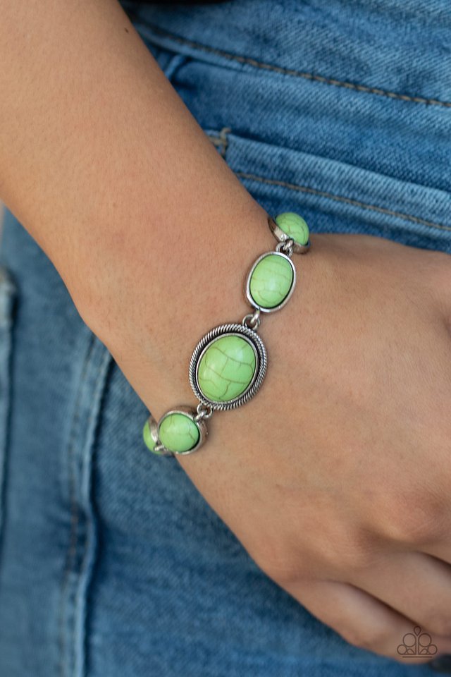 Paparazzi ♥ Serene Stonework - Green ♥ Bracelet