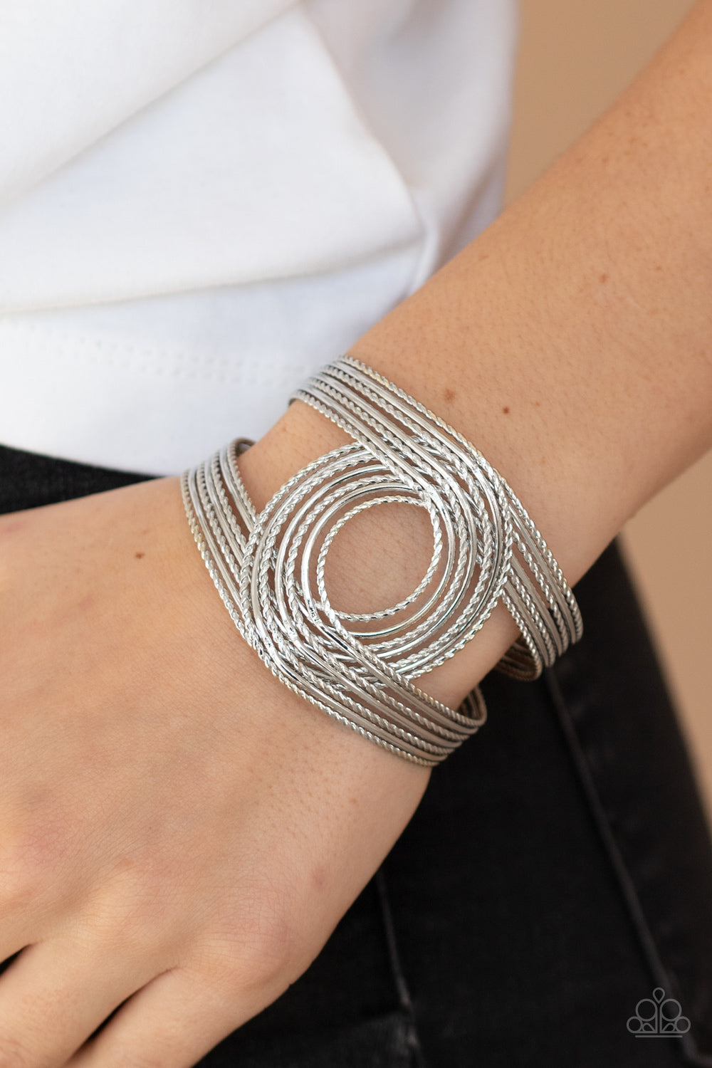 Paparazzi ♥ Rustic Coils - Silver ♥ Bracelet