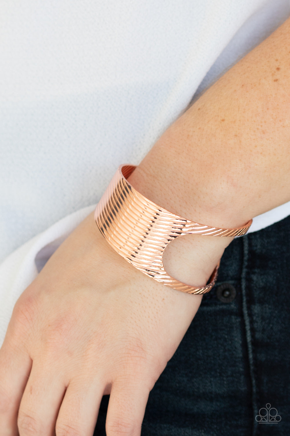 Paparazzi ♥ What GLEAMS Are Made Of - Copper ♥ Bracelet