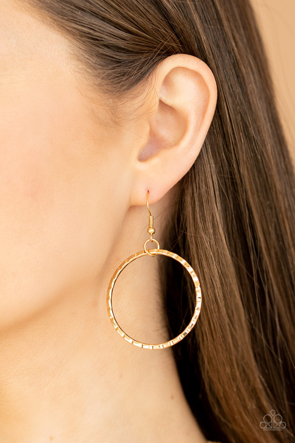 Paparazzi ♥ Radiant Revolution - Gold ♥ Necklace