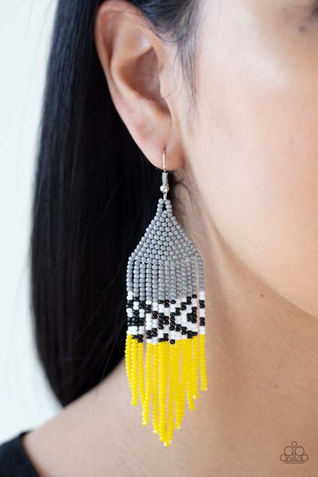 Paparazzi ♥ Beautifully BEADazzling - Silver ♥ Earrings
