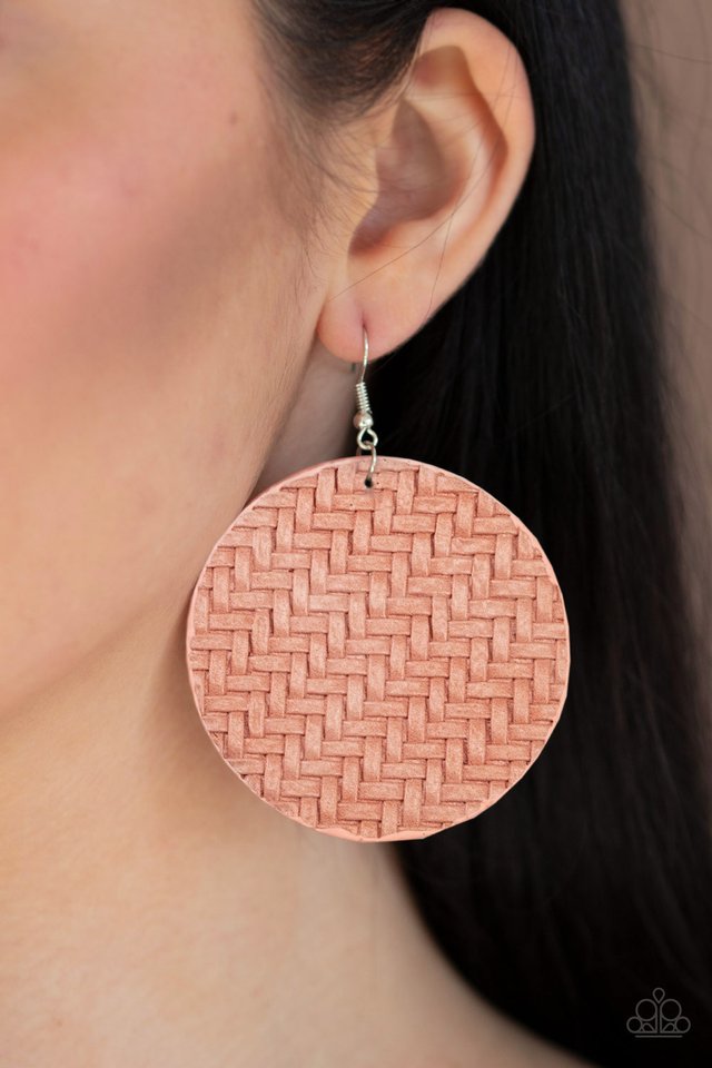 Paparazzi ♥ Plaited Plains - Pink ♥ Earrings