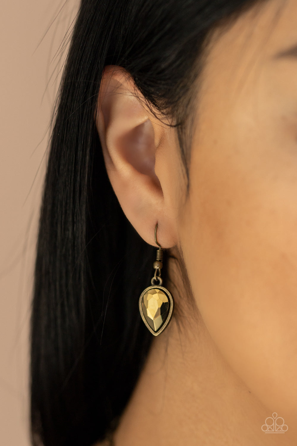 Paparazzi ♥ FEARLESS is More - Brass ♥ Necklace