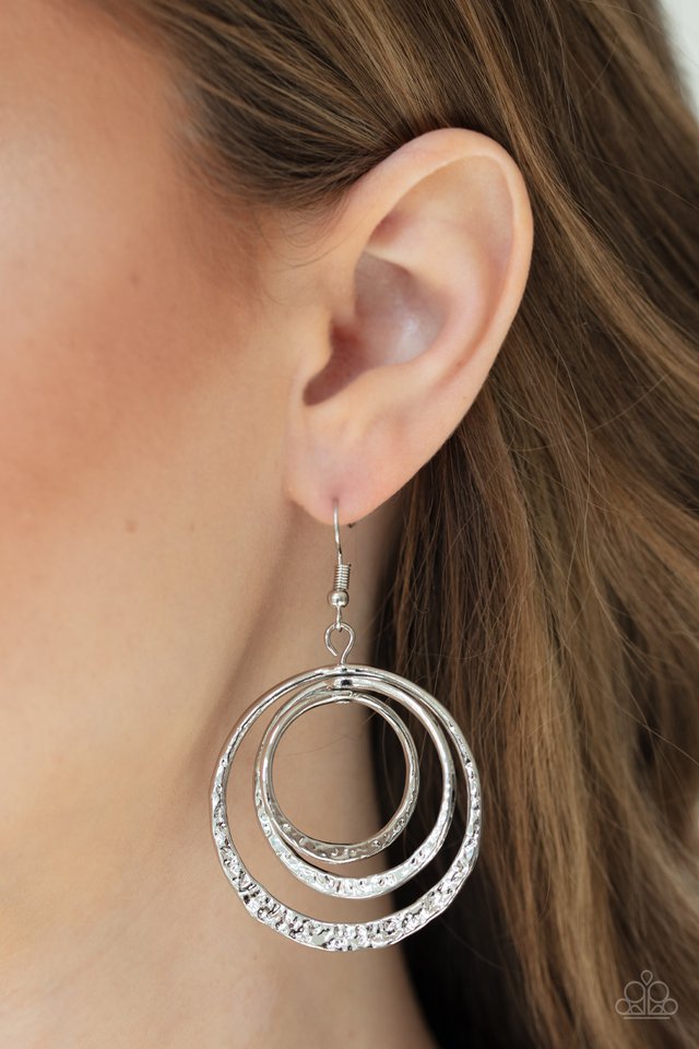 Paparazzi ♥ Metallic Ruffle - Silver ♥ Earrings