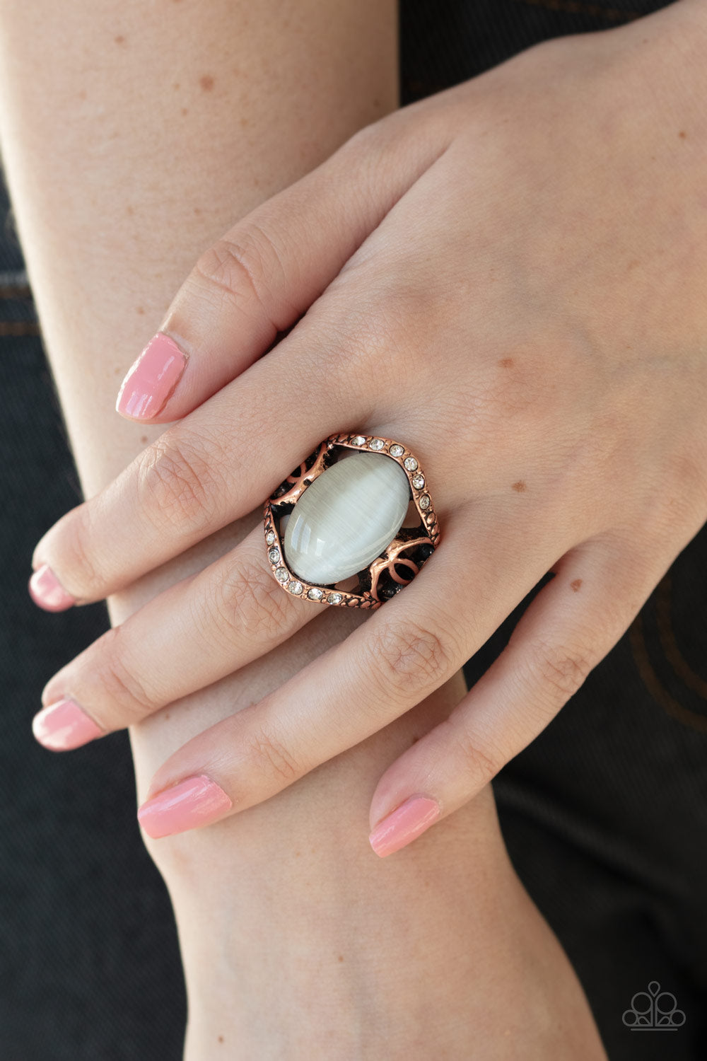 Paparazzi ♥ DEW Onto Others - Copper ♥ Ring
