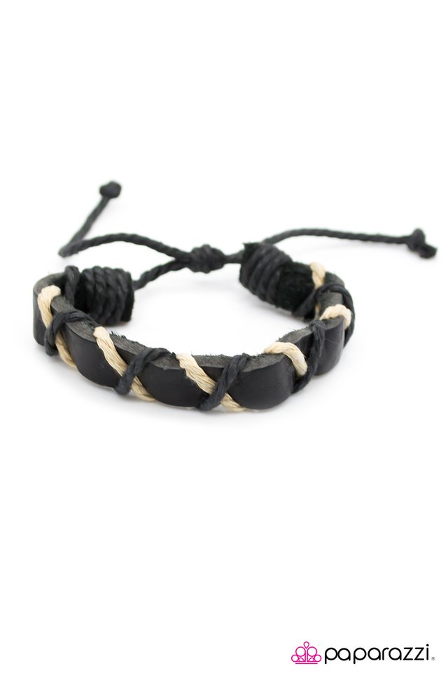 Paparazzi ♥ Take the Reins - Black ♥ Bracelet