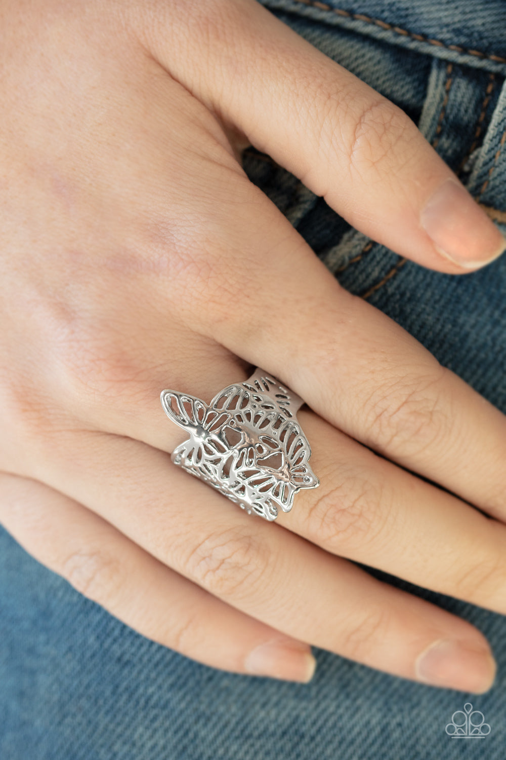Paparazzi ♥ Banded Butterflies - Silver ♥ Ring