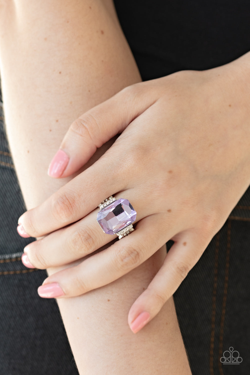 Paparazzi ♥ You Can COUNTESS On Me - Purple ♥ Ring