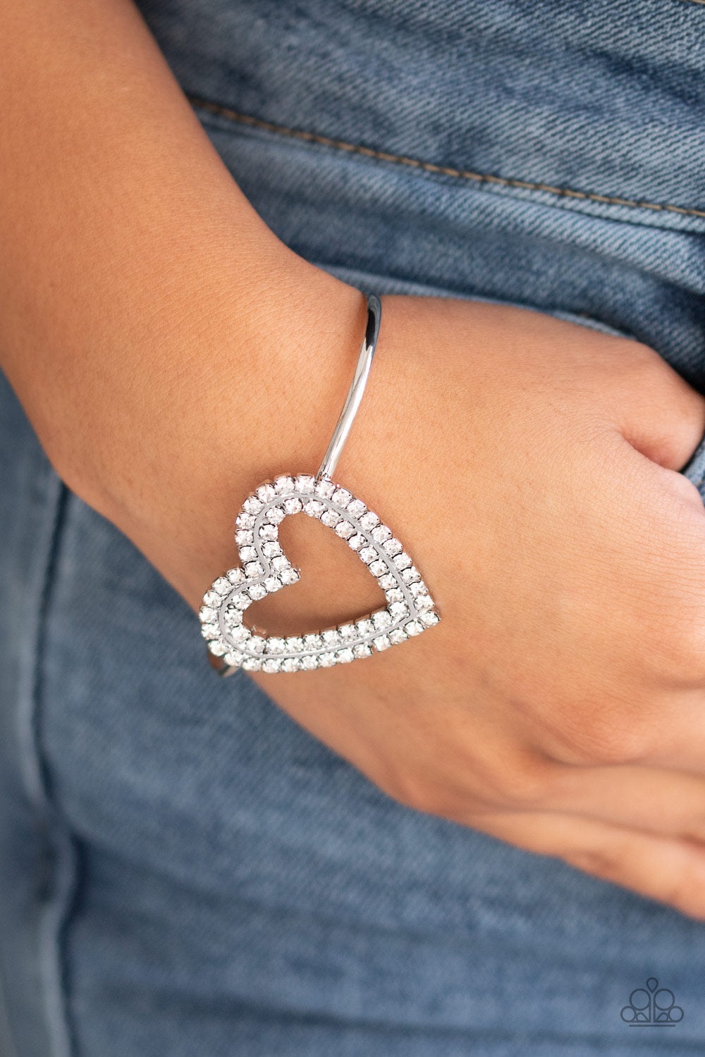 Paparazzi ♥ Heart Opener - White ♥ Bracelet