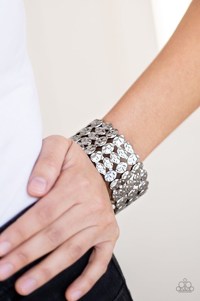 Paparazzi ♥ Tectonic Texture - Black ♥ Bracelet