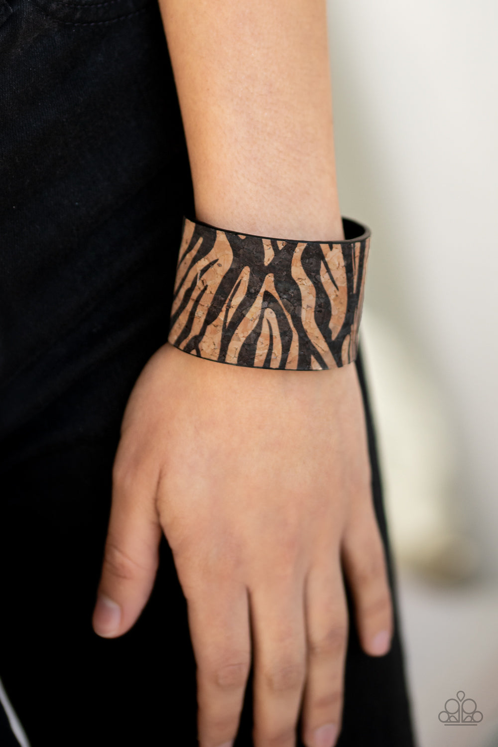 Paparazzi ♥ Zebra Zone - Black ♥ Bracelet