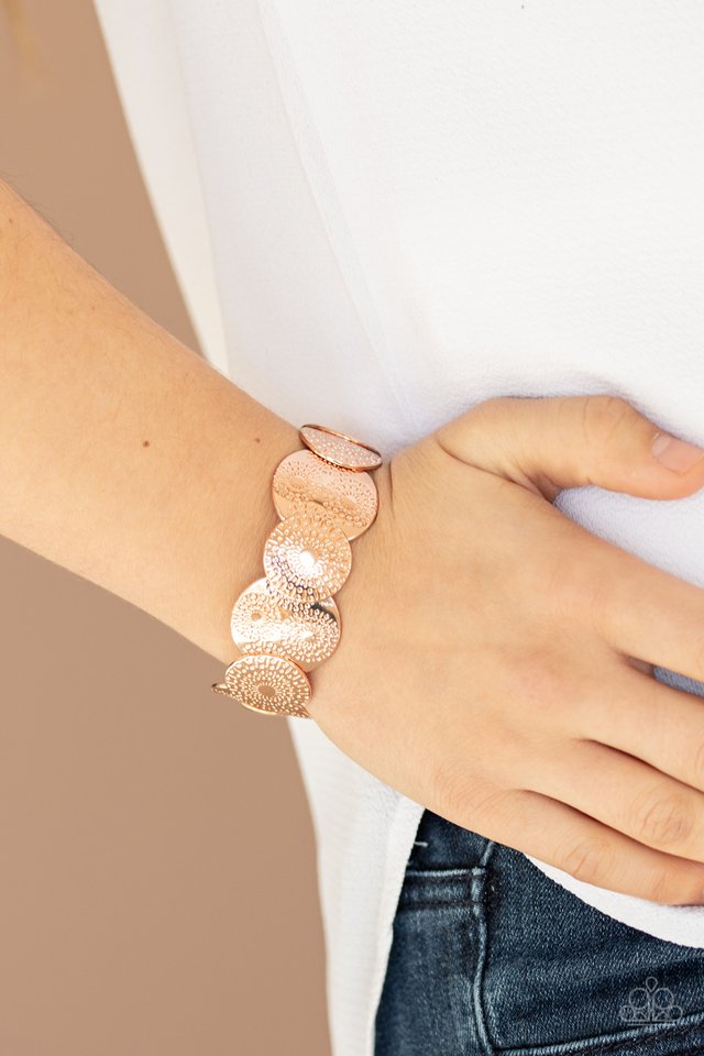 Paparazzi ♥ Pleasantly Posy - Rose Gold ♥ Bracelet